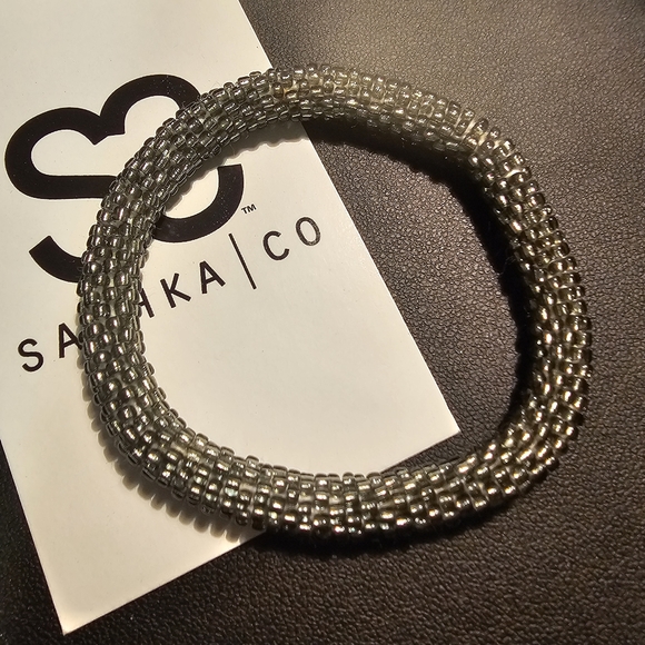 6 Sashka Bracelet Bundle - Picture 3 of 7